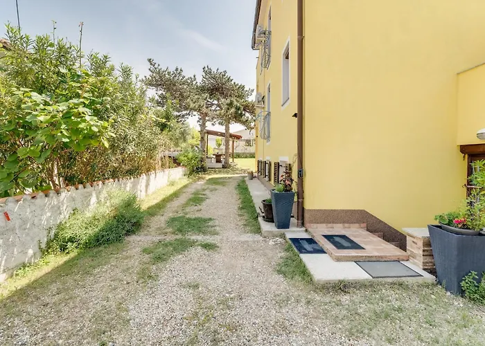 With Parking Space Baska, Krk - 13907 Baška