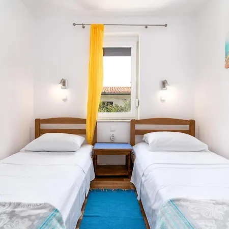 Apartment With A Parking Space Baska, Krk - 13907
