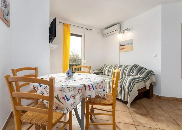 Apartament With Parking Space Baska, Krk - 13907 Baška