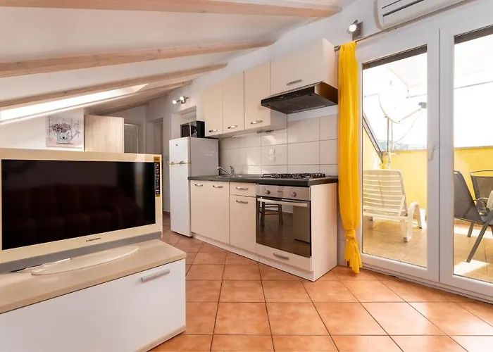 With Parking Space Baska, Krk - 13907 * Baška