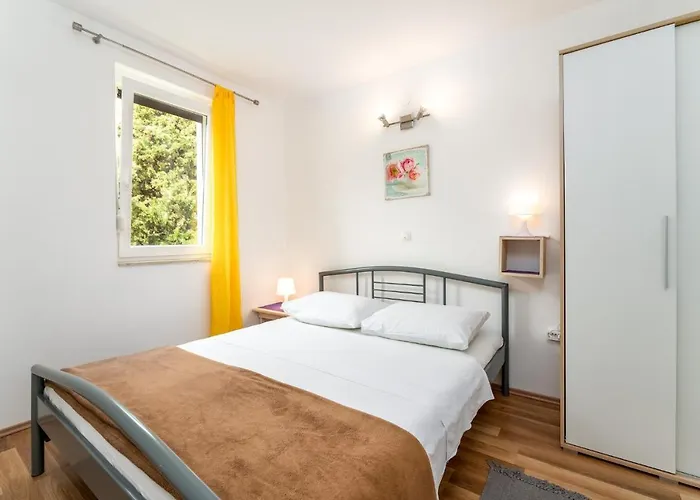 With Parking Space Baska, Krk - 13907 * Baška