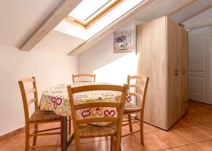 Апартаменты With Parking Space Baska, Krk - 13907 *