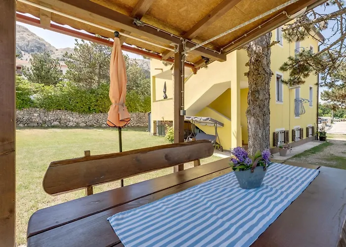 With Parking Space Baska, Krk - 13907 Baška